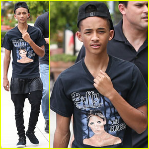 Jaden Smith Gets a Big Kiss From Dad Will