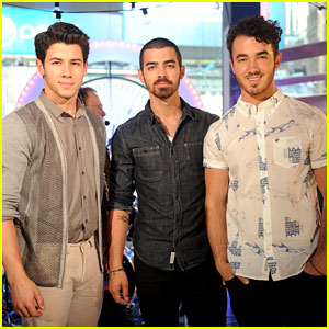 Jonas Brothers: O Music Awards 2013 Performers!