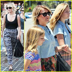 Julianne Hough: TopShop Shopping with Nieces!