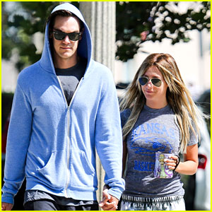 Ashley Tisdale: Trader Joe's with Christopher French!