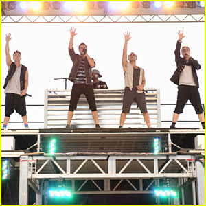 Big Time Rush Perform Free Concert for Newton Families