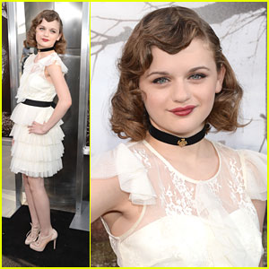 Joey King: 'The Conjuring' Premiere Pretty