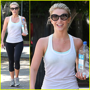 Julianne Hough: West Hollywood Workout