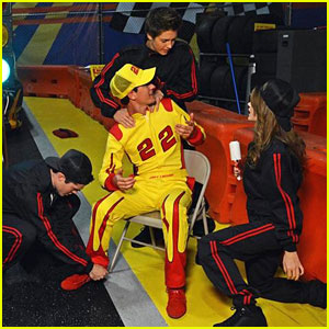 Billy Unger: Joey Logano Guests on 'Lab Rats' Tonight!