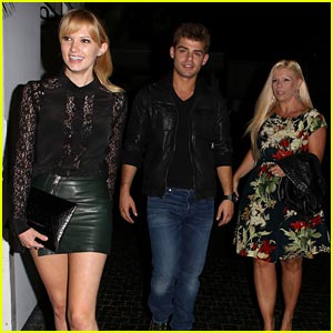 Garrett Clayton: Dinner with Mom and Claudia Lee!