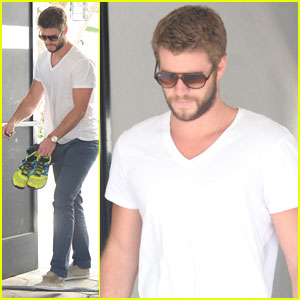 Liam Hemsworth: Outfit Switch at the Gym!