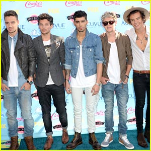 One Direction - Teen Choice Awards 2013 Red Carpet