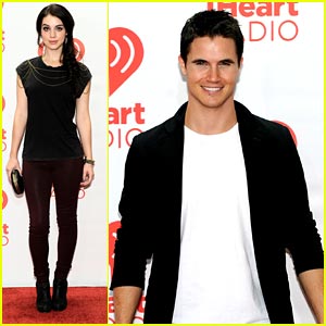 Adelaide Kane: iHeartRadio Festival Fun with Robbie Amell!