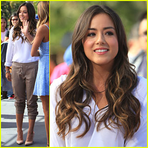 Chloe Bennet: 'Extra' Appearance After 'Agents of S.H.I.E.L.D.' Premiere