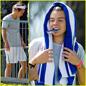Harry Styles Sweats it Out with His Trainer