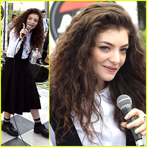 Lorde: 98.7 Penthouse Party Pad