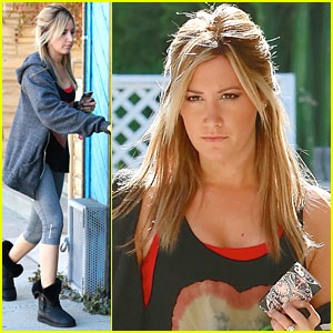 Ashley Tisdale: Monday Work Out!