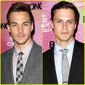 'The Carrie Diaries' Interviews: Jake Robinson & Chris Wood on Second Season Love