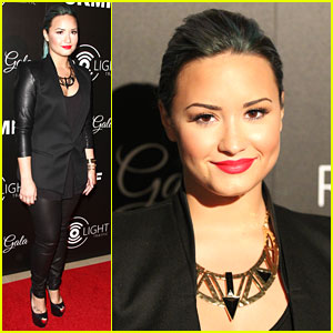 Demi Lovato: Dignity Gala 2013