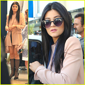 Kylie Jenner Photos, News, Videos and Gallery