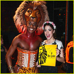 Martina Stoessel: Violetta Visits 'The Lion King'