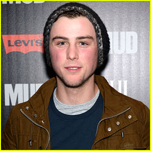 Sterling Beaumon Cast in Indie Comedy 'Senior Project'