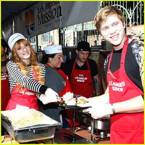 Bella Thorne & Tristan Klier: LA Mission Thanksgiving Lunch Event