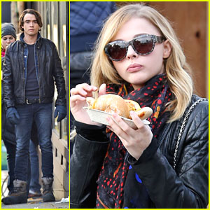 Chloe Moretz: Vancouver Christmas Market After 'If I Stay' Filming