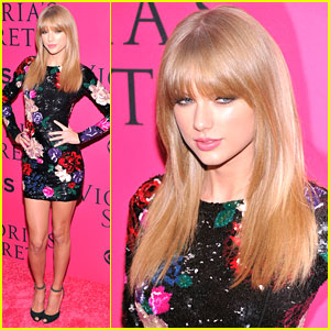 Taylor Swift: Victoria's Secret Fashion Show 2013 Red Carpet Pics!
