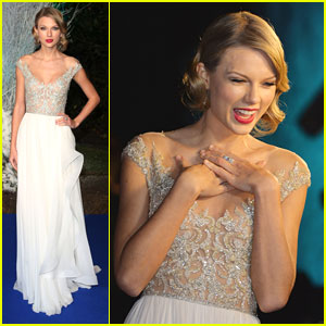 Taylor Swift: Winter Whites Gala 2013