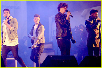 Union J Light Up Meadowhall Shopping Centre