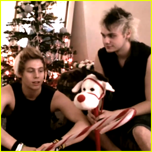 5 Seconds of Summer Wish Fans Happy Holidays - Watch Now!