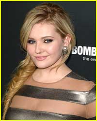 Abigail Breslin's 'August' Premiere Dress - What Did You Think?