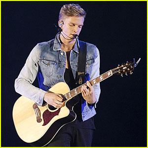Cody Simpson Picks His Favorite Album of 2013