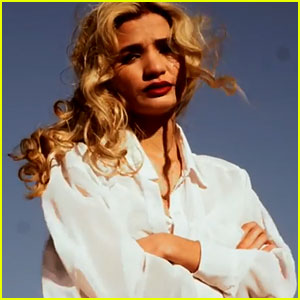 Pia Mia: 'Red Love' Music Video - Watch Now!