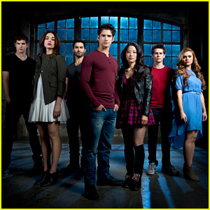 'Teen Wolf' Season 3B Exclusive Cast Photo!