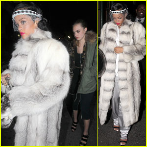 Cara Delevingne & Rihanna: NYC New Year's Eve!
