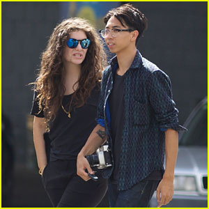 Lorde & Boyfriend James Lowe Step Out Together in New Zealand