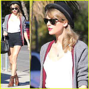 Taylor Swift: Melrose Lunch Meeting