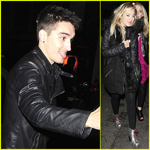 Tom Parker Sticks Tongue Out on Date with Kelsey Hardwick!