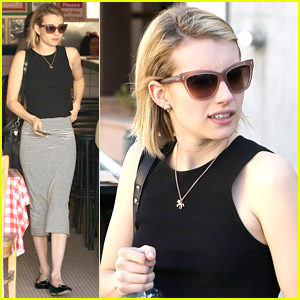 Emma Roberts Craves Pizza, Picks Up Some at Mulberry Street