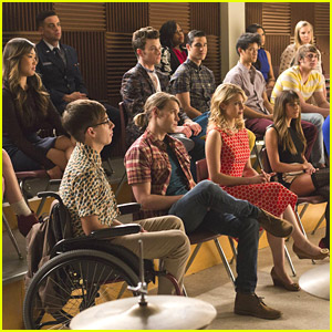 Amber Riley, Chris Colfer & More: 'Glee 100' Sneak Peek Clip & Pics!