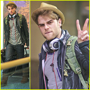 Nathaniel Buzolic: Vancouver Arrival for 'Supernatural: Tribes'