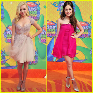 Peyton List & Kelli Berglund: Pretty in Pink at the Kids' Choice Awards 2014!