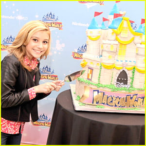 G Hannelius Launches Disney's Magical World With Nintendo