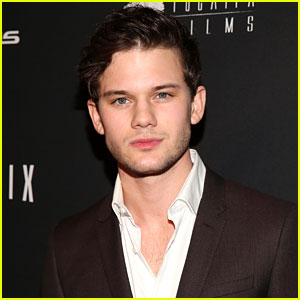 Jeremy Irvine to Star in Upcoming Movie Stonewall!