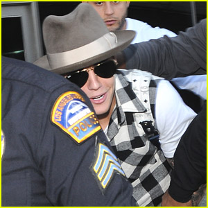 Justin Bieber Finally Released by Customs at LAX