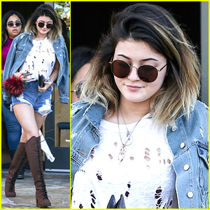 Kylie Jenner: Sugarfish Lunch After Coachella 2014