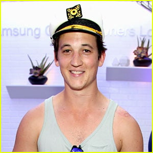 Miles Teller Gets Silly in a Sailor Cap at Coachella!