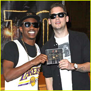 MKTO: Album Signing Pics From The Grove!