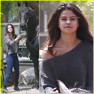 Selena Gomez: Horseback Riding Before Easter Weekend