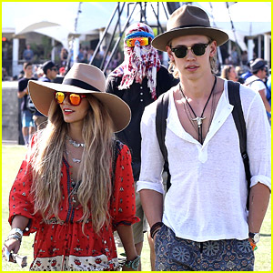 Vanessa Hudgens & Austin Butler: Hot Hat Couple at Coachella 2014