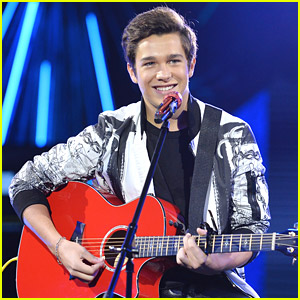 Austin Mahone Helps Billboard Launch Twitter Real-Time Charts