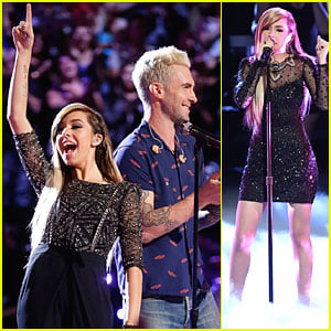 Christina Grimmie Helps Us Fall in Love on 'The Voice' - Watch Now!