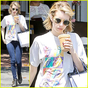 Emma Roberts Reveals Some Summer Reading